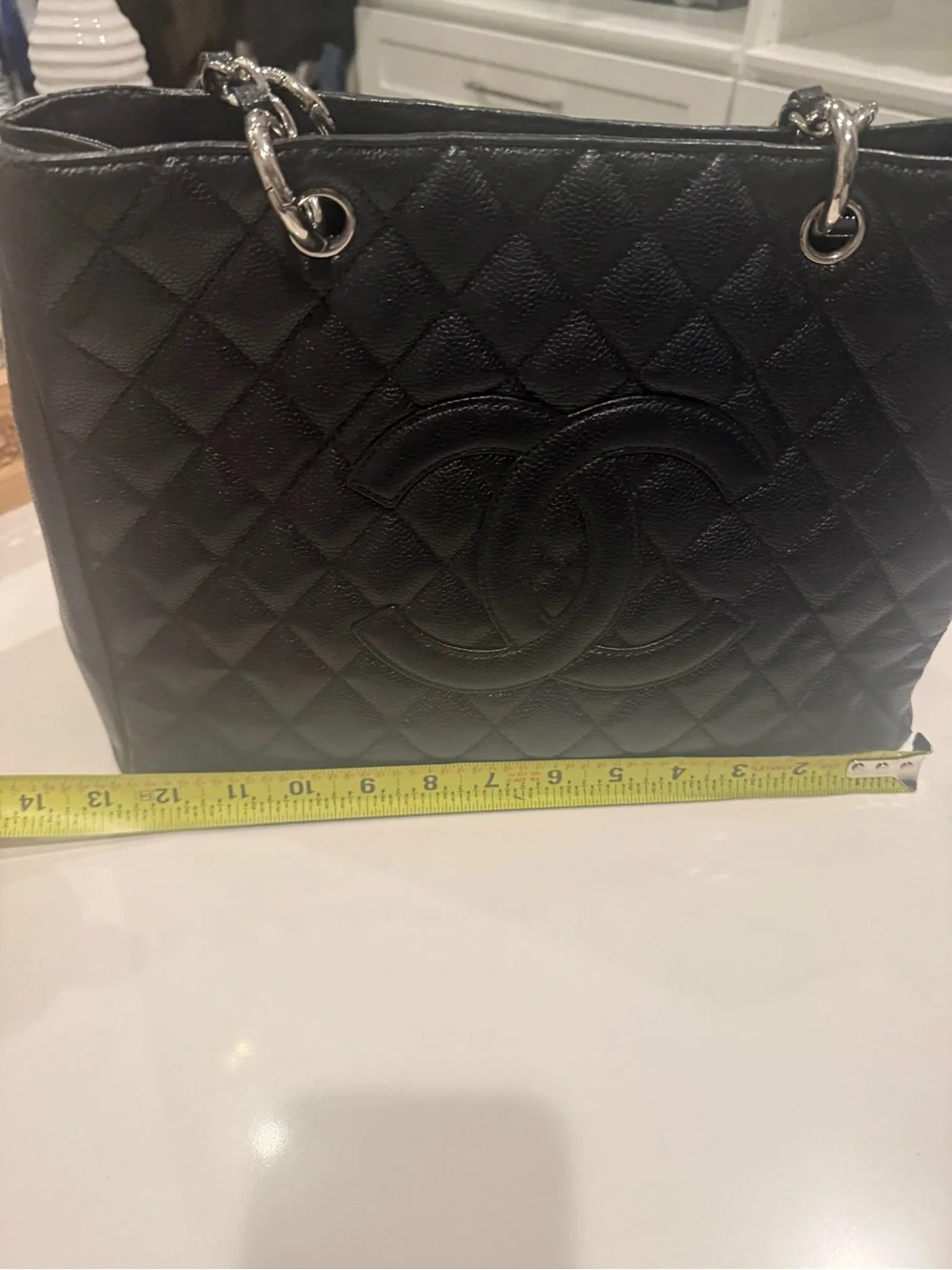 CHANEL grand shopping Tote quilted black caviar silver Chain-Strap Handles